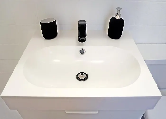 Schick Und Freundlich, Zentral, Modernes - C5 *